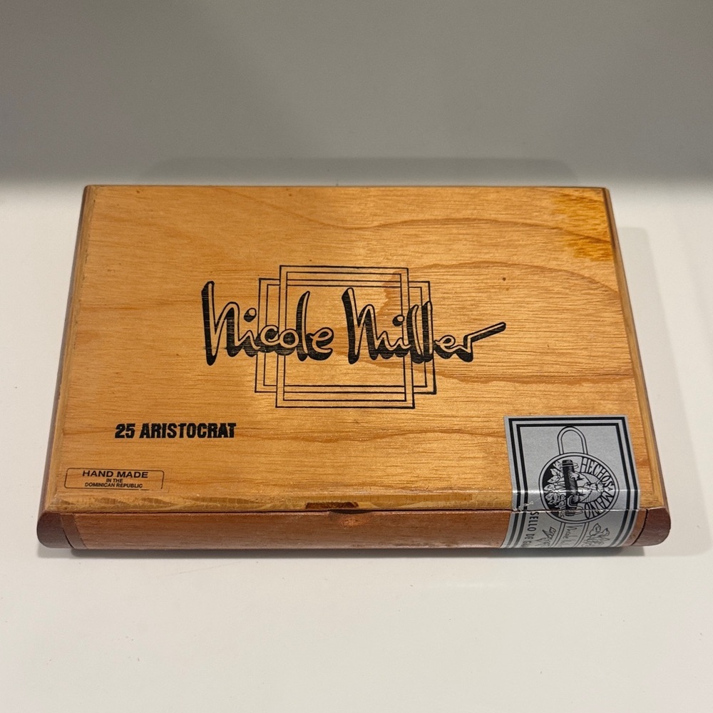 VINTAGE 90s Empty "Nicole Miller 25 Aristocrat" Hand Made Wooden Cigar Box